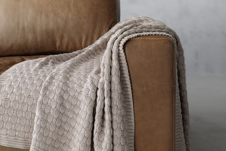 Anora Throw - Medium - Warm Beige Throws - 1
