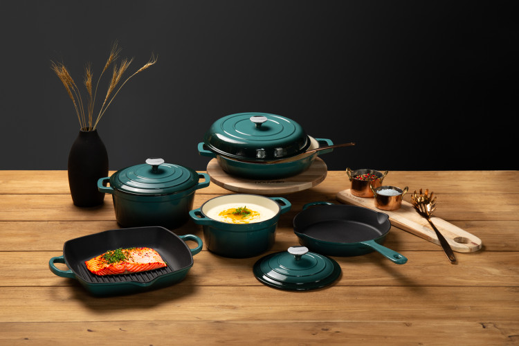 Nouvelle Cast Iron 8-Piece Oven Pan Set - Forest Nouvelle Cast Iron Sets - 1