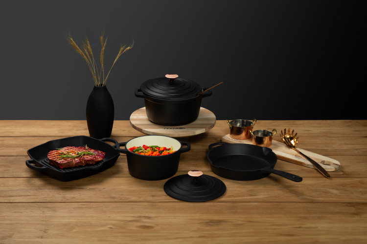 Nouvelle Cast Iron 6-Piece Grill Set - Matte Black Nouvelle Cast Iron Sets - 1