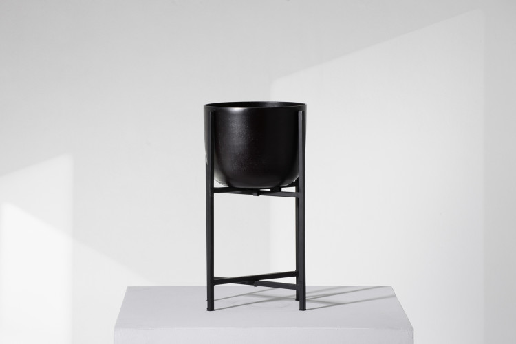 Ruwa Planter - Medium Planters and Vases - 1