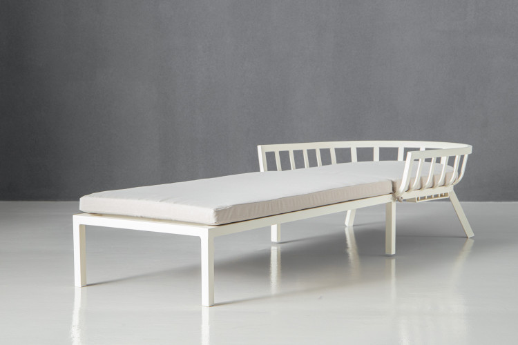 Cuba Pool Lounger Sun and Pool Loungers - 1