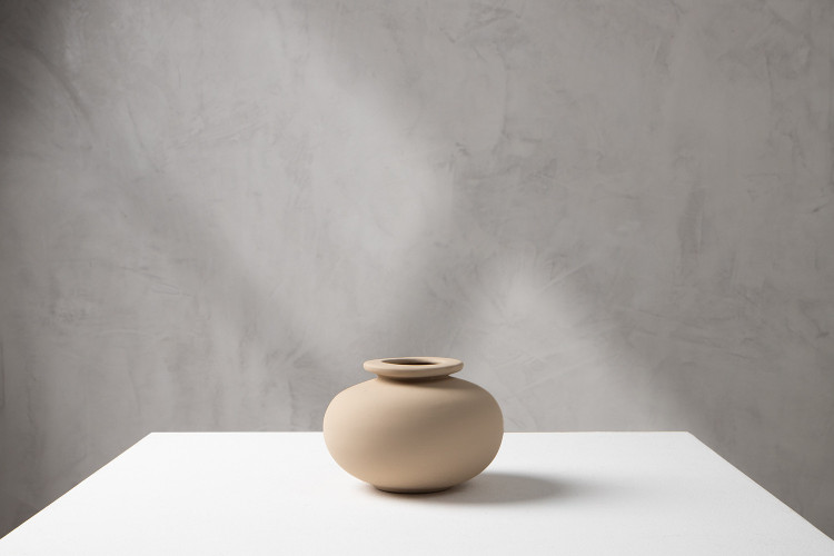 Ares Vase - Ivory Vases - 1
