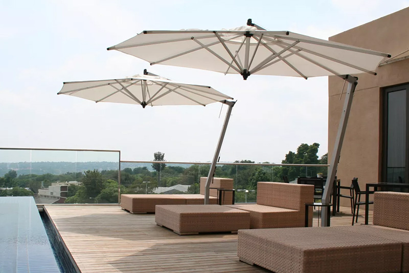 cielo_patio_umbrellas